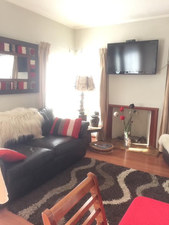 Hostal Y Departamentos Alcala เตมูโก ภายนอก รูปภาพ