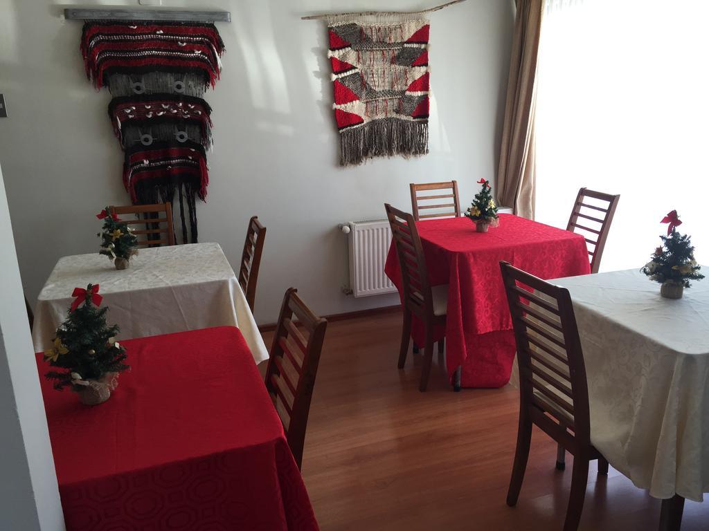 Hostal Y Departamentos Alcala เตมูโก ภายนอก รูปภาพ
